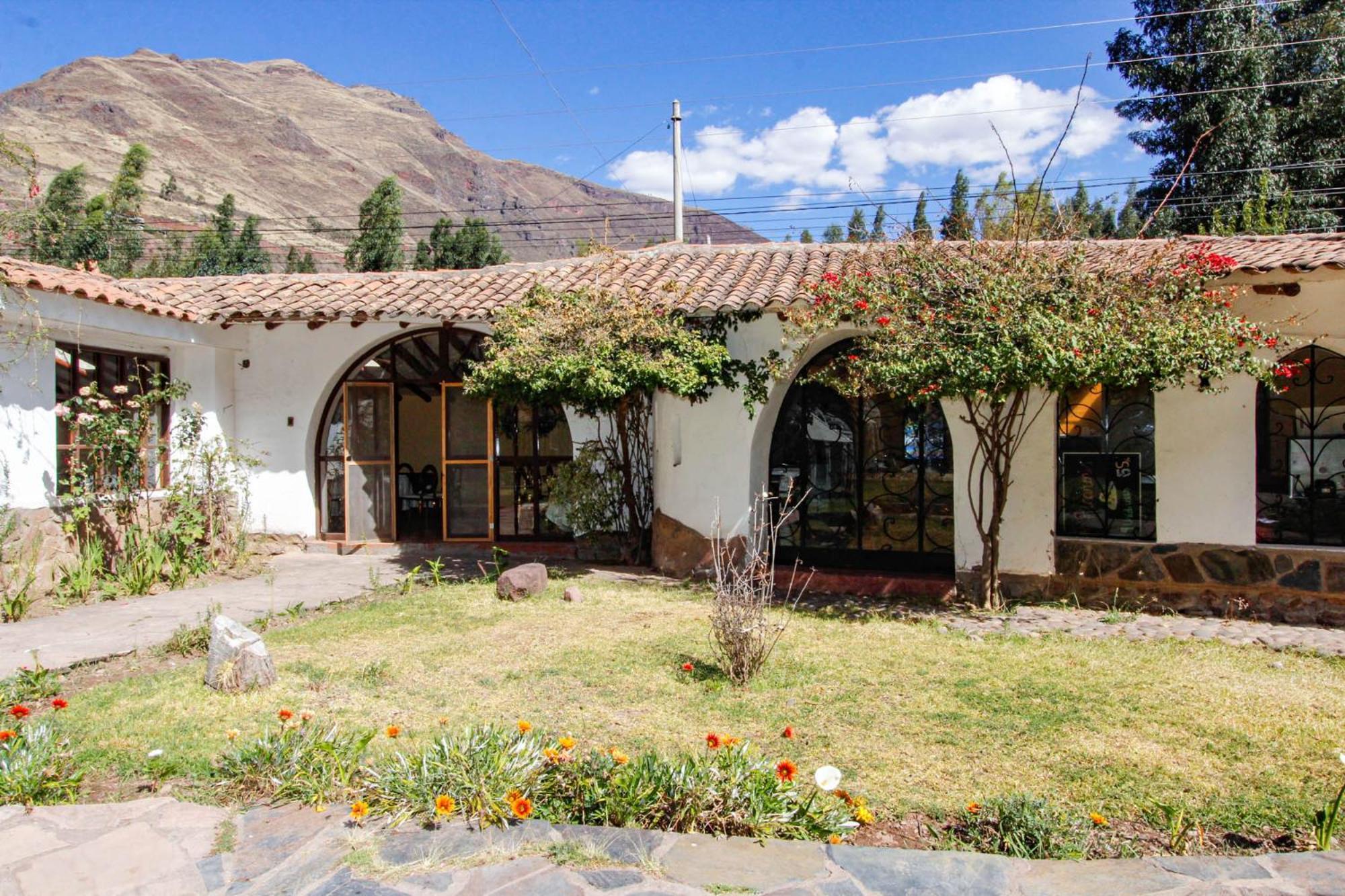 Inkas Hotel Y Convenciones Pisac Exterior photo