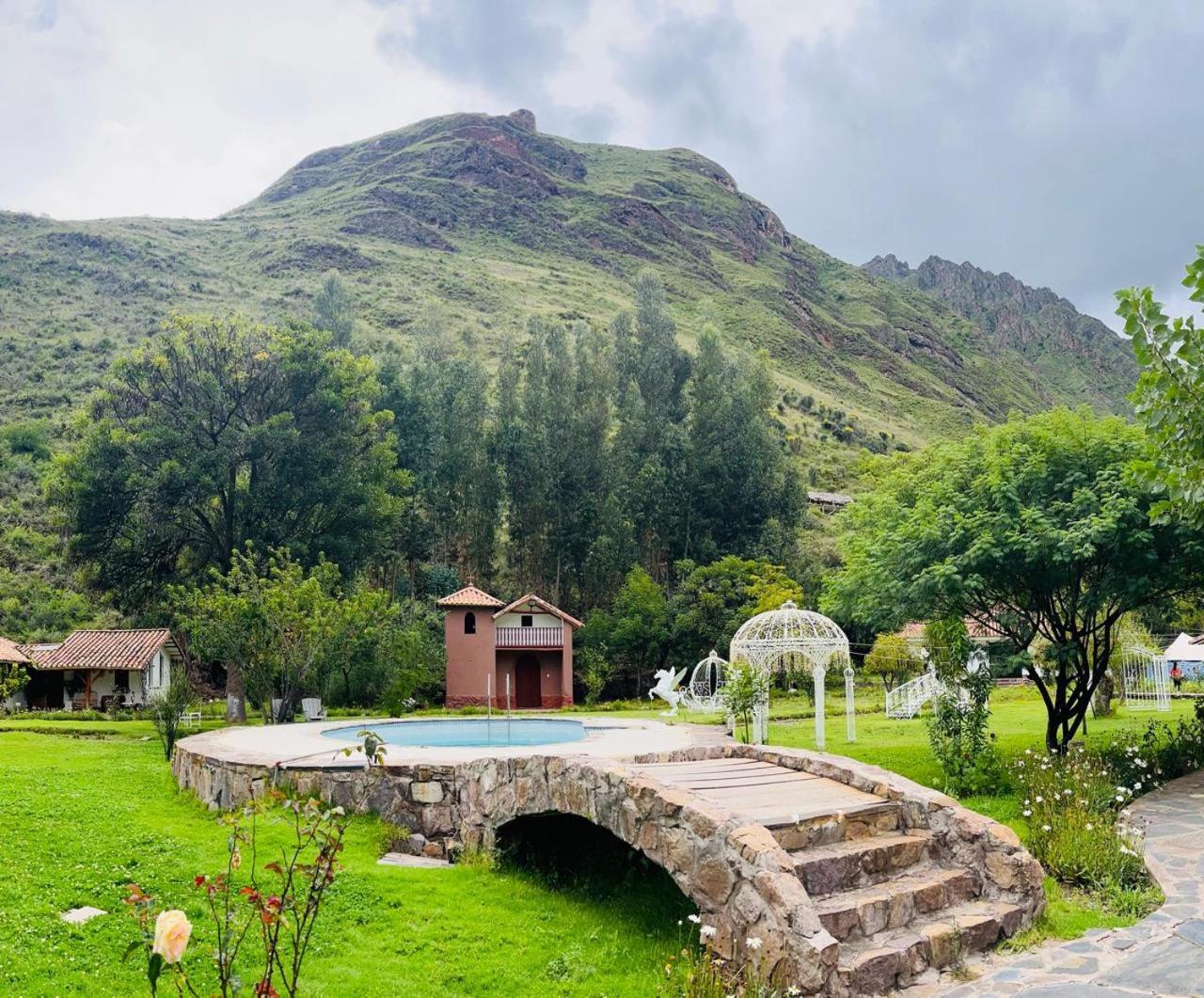 Inkas Hotel Y Convenciones Pisac Exterior photo